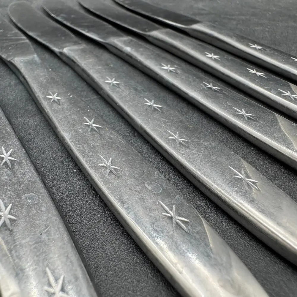 Set/6 Vtg Atomic Dinner Knives Serrated Solid Stainless Steel MCM
